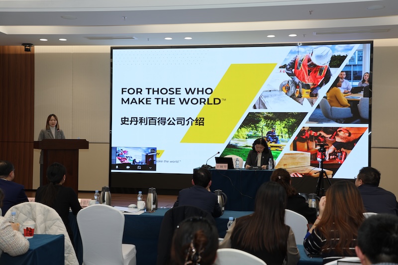 OSOM Briefing Sessions — photo 9