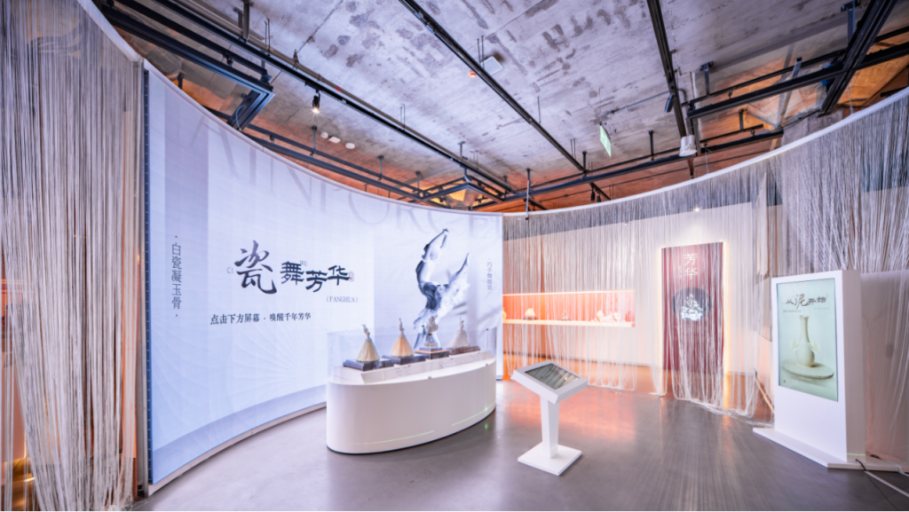 More than 100 top-tier masterpieces displayed, Blanc de Chine Temporary Exhibition unveiled