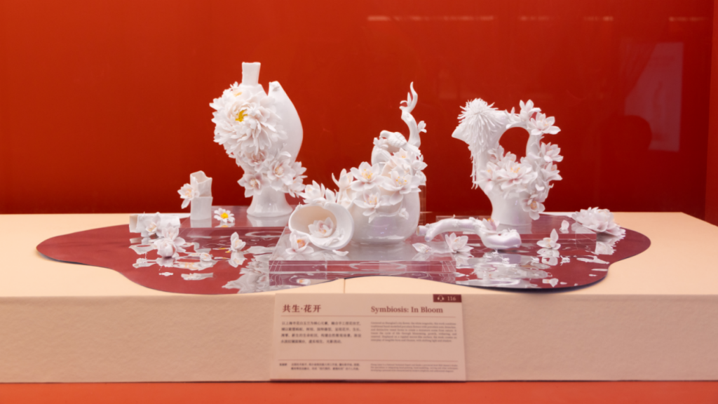 More than 100 top-tier masterpieces displayed, Blanc de Chine Temporary Exhibition unveiled